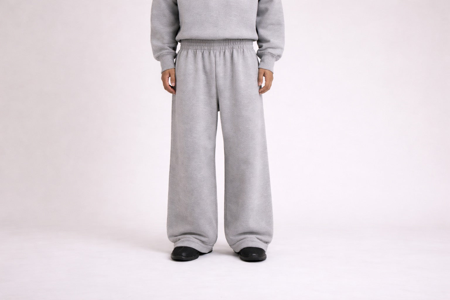 1800 GSM 'Heather Gray' Hoodie with CRDLCK™ – Humane Blanks